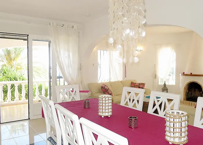 Avalon By Interhome Hébergement de vacances *