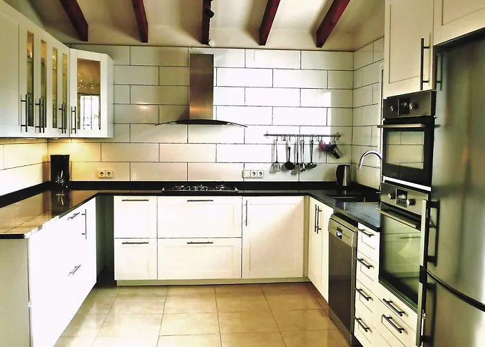 Avalon By Interhome Hébergement de vacances